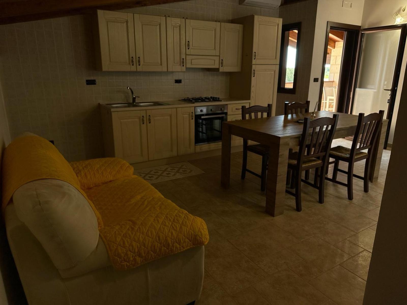Borgo Dei Normanni Lejlighedshotel San Vito dei Normanni Eksteriør billede